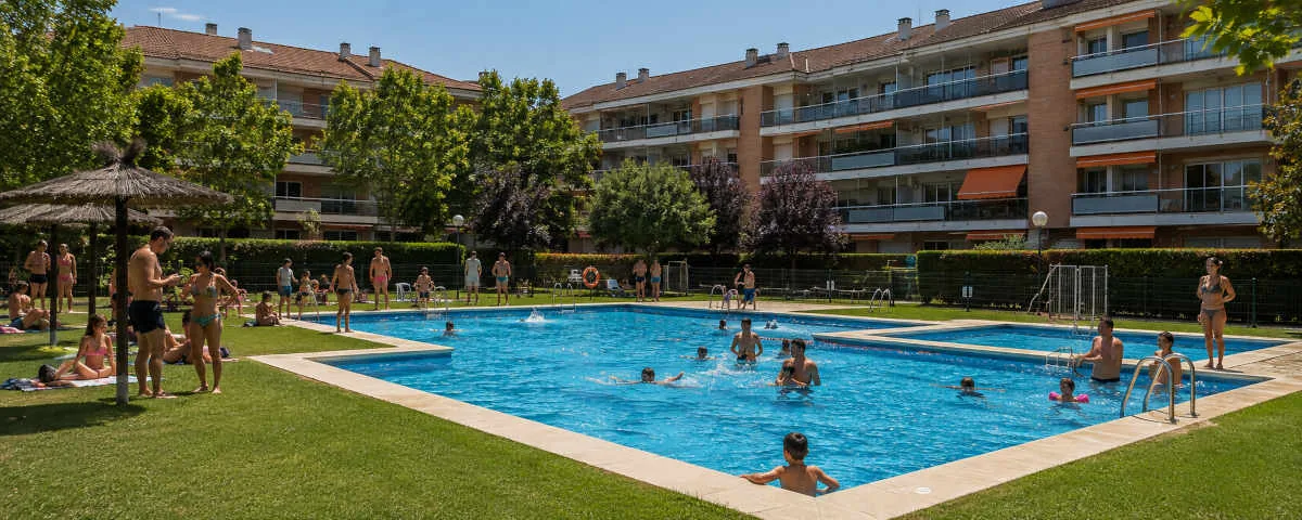 ley de propiedad horizontal piscinas comunitarias